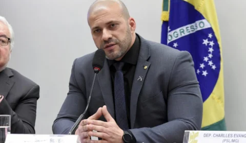 Daniel Silveira diz a Moraes que tem propostas de estágio