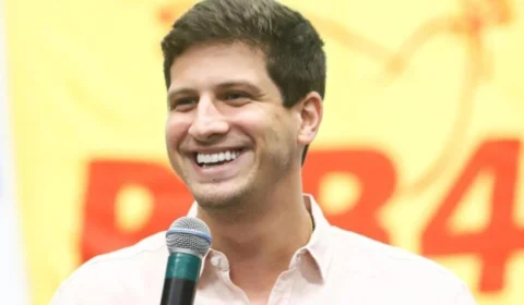 João Campos é reeleito em Recife