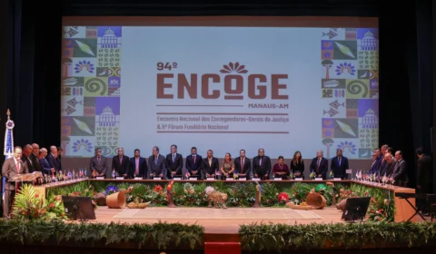 Corregedores brasileiros debatem direitos fundamentais e questões fundiárias em Manaus