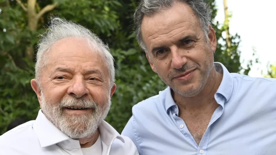 Lula parabeniza presidente eleito do Uruguai