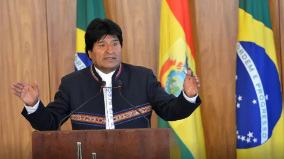 Quartéis na Bolívia são invadidos por apoiadores de Morales