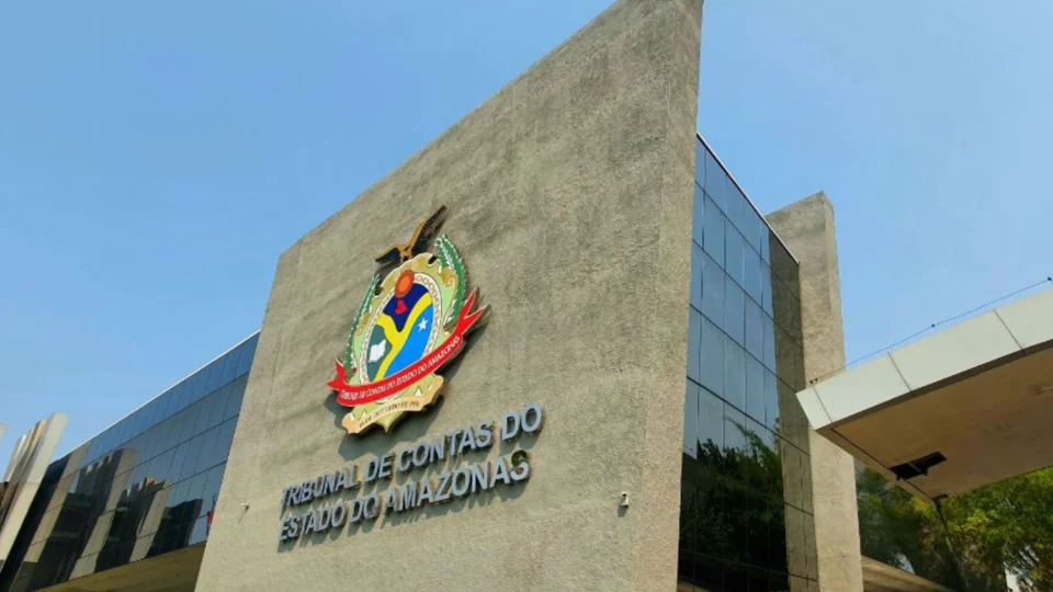 TCE-AM anuncia suspensão parcial das atividades presenciais