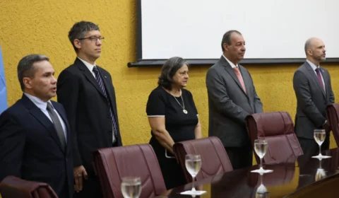 Desembargadora Luiza Cristina representa TJAM na posse do novo superintendente da Polícia Federal
