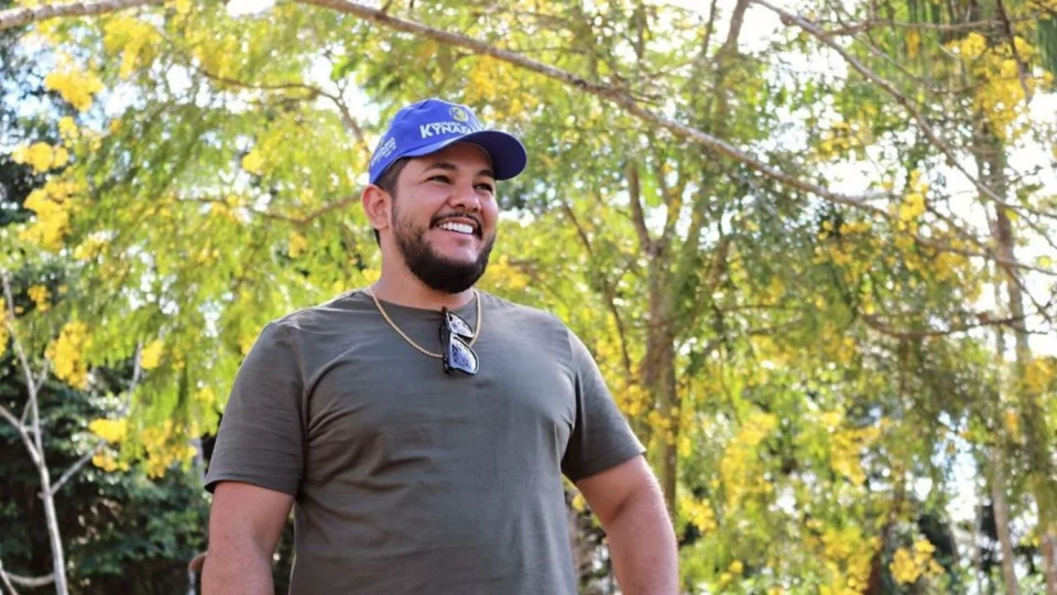 TCE-AM suspende licitações da Prefeitura de Envira por falta de transparência