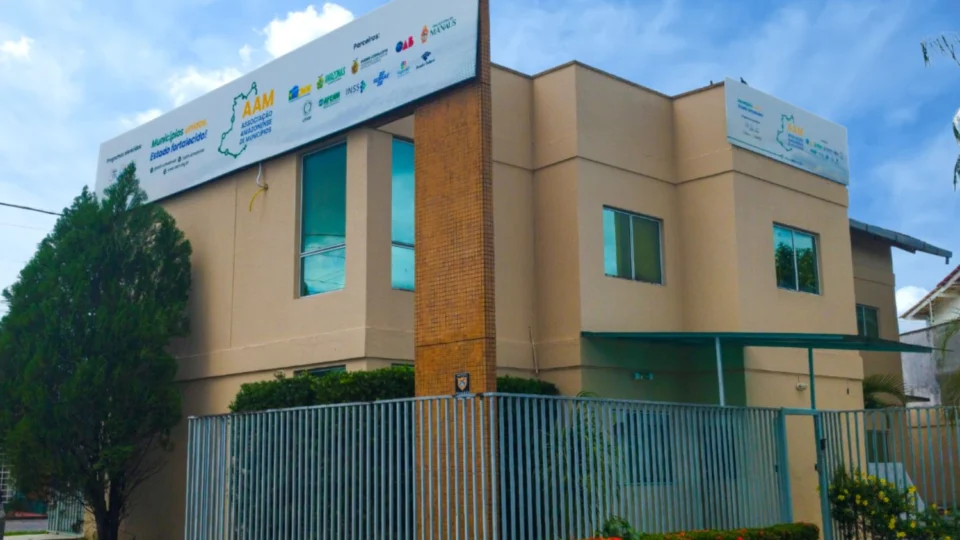 Prefeitos do interior do Amazonas elegem novo presidente da AAM em dezembro