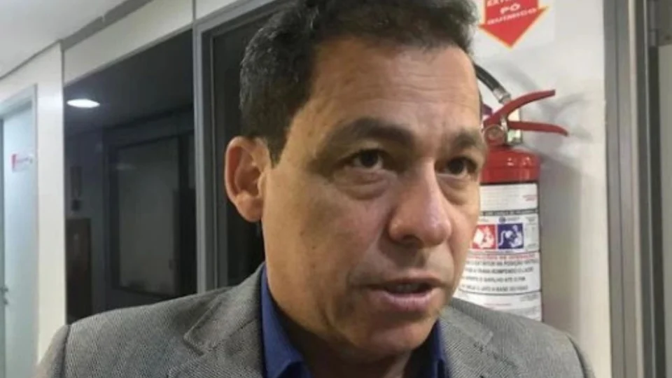 Prefeito de Benjamin Constant é investigado pelo MP-AM por contratações irregulares