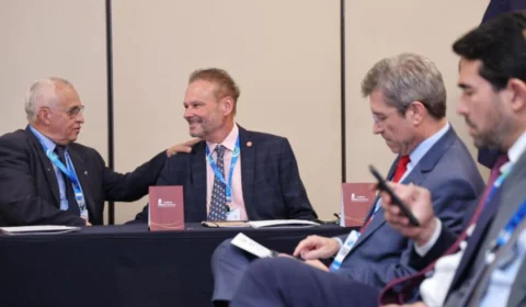 Em encontro nacional, conselheiro do TCE-AM debate projetos estratégicos para 2025