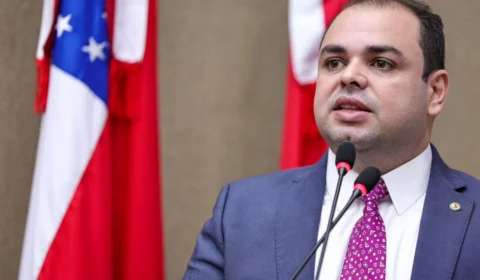 Procurador da ALEAM defende permanência de Roberto Cidade na mesa diretora