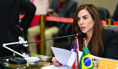 Projeto de Débora Menezes que cria alerta para resgate de pessoas desaparecidas é aprovado na Aleam