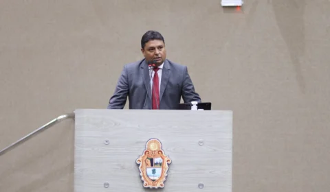 Caio André solicita mudança de horário de coleta seletiva próximo à Balsa Amarela, no Centro