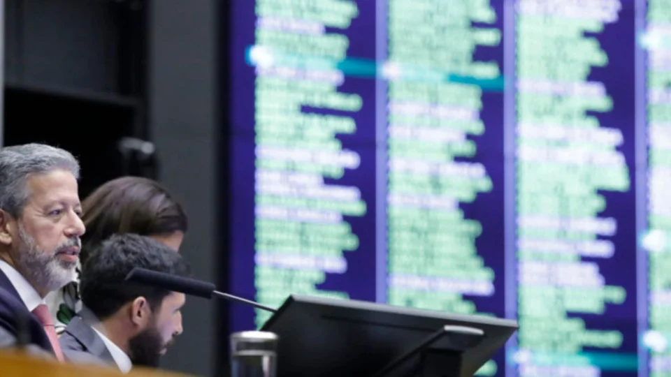 Congresso conclui análise de projeto que cria regras para pagamento de emendas