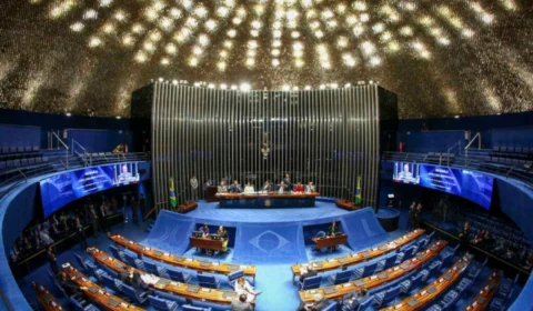 Senado restringe bloqueio de emendas parlamentares, em derrota para o governo