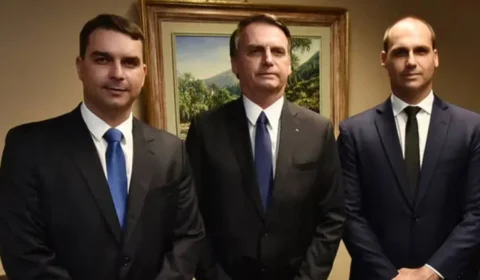 Aliados de Bolsonaro dizem que ação da PF é “cortina de fumaça”