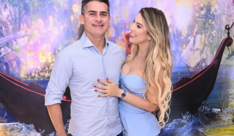 Por mais de R$ 5 milhões, Semsa contrata empresa que fez pagamentos à atual primeira-dama de Manaus