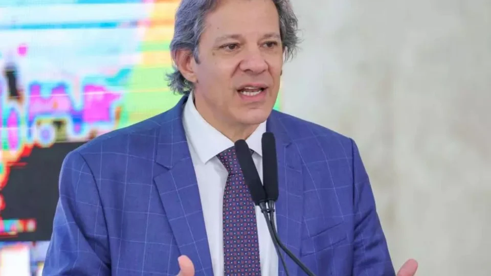 Haddad anuncia bloqueio de R$ 5 bilhões do orçamento e total chega a R$ 18 bilhões