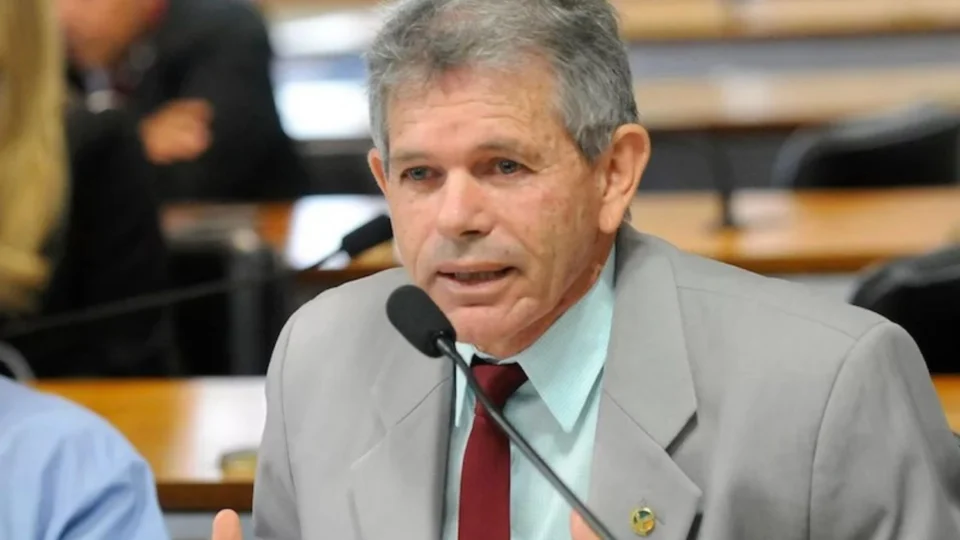 Ministério Público denuncia ex-vice-presidente do PT por sexo com menores