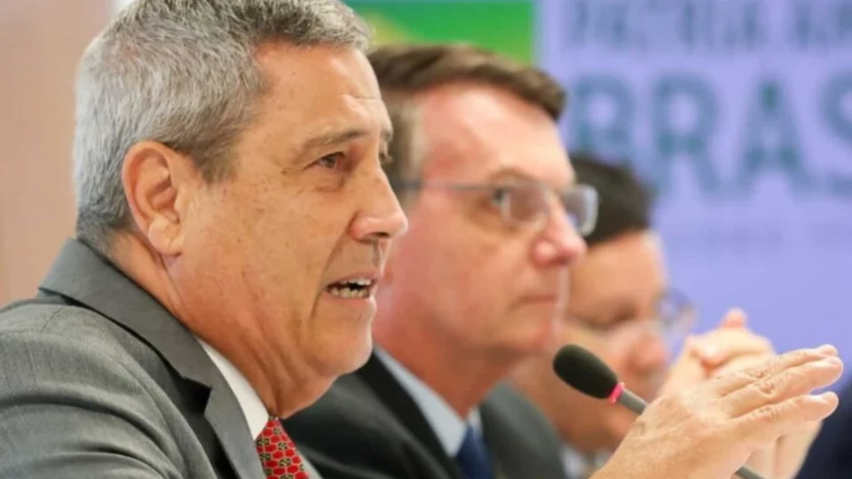 Braga Netto nega ‘golpe do golpe’ e trama mortal: ‘haja criatividade’