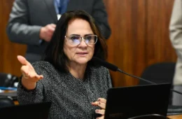 Damares cobra ministra de Lula sobre gastos com Janjapalooza