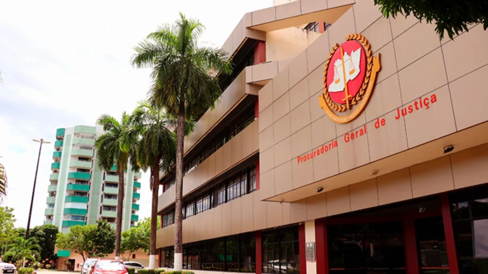 MPAM investiga Semsa por suspeita de superfaturamento em contrato de lavanderia hospitalar