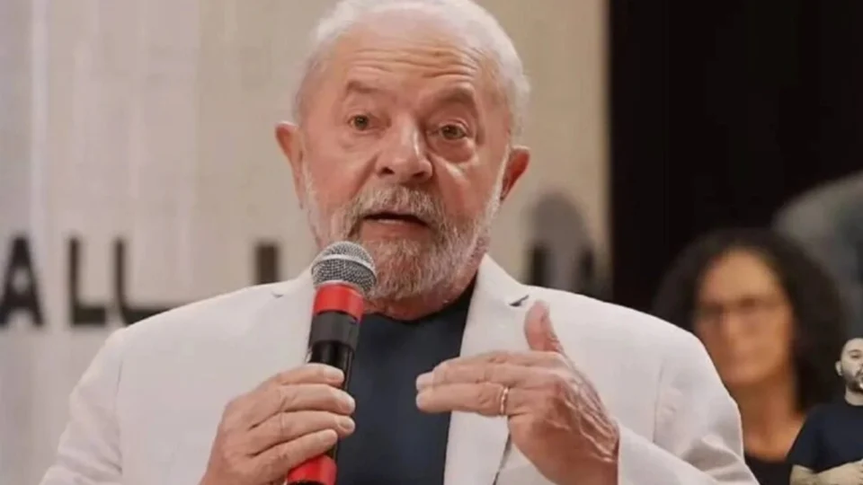 Governo Lula gasta R$150 milhões com viagens em apenas 20 dias