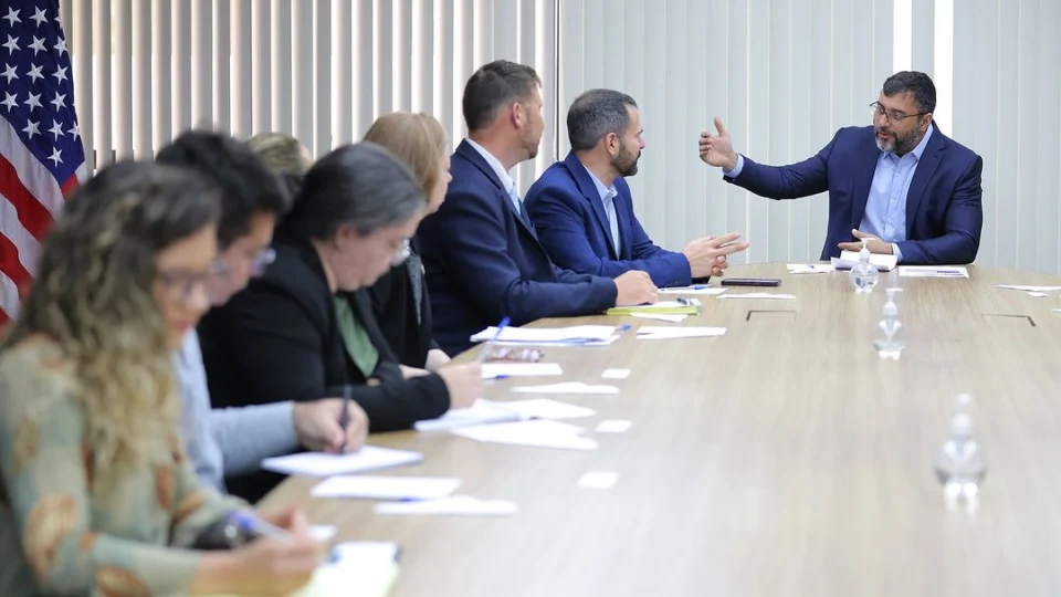 Wilson Lima busca avanço na instalação de escritório consular dos EUA no Amazonas