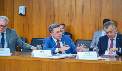 Governo do AM defende maior integração com forças federais para combate ao crime nas fronteiras