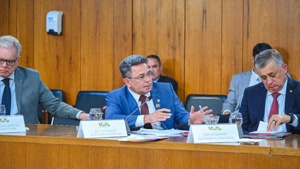 Governo do AM defende maior integração com forças federais para combate ao crime nas fronteiras