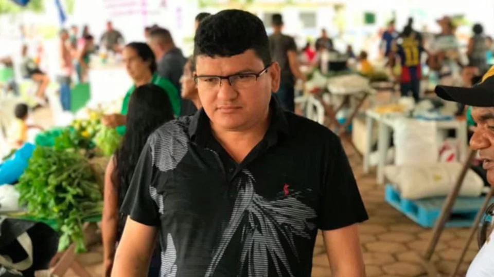 Prefeito de Careiro gasta R$ 4,5 milhões com pavimentação de ramais e vicinais