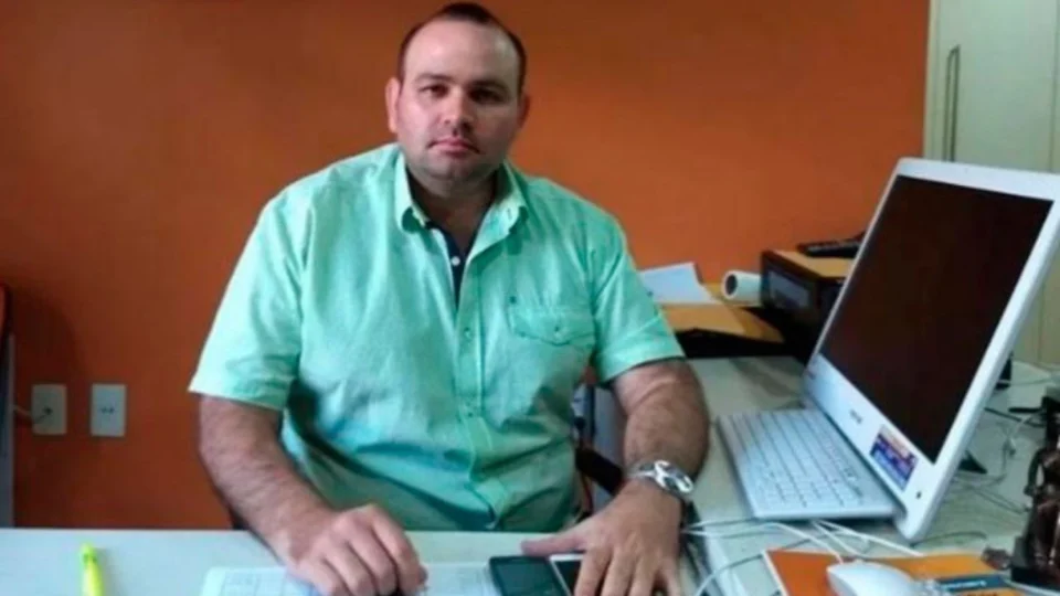 Prefeito de Eirunepé e aliados são investigados por abuso de poder político e econômico