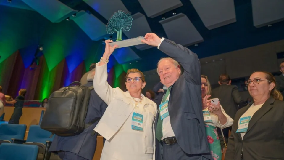 TRE-AM conquista Ouro no Prêmio CNJ de Qualidade durante encontro em Mato Grosso