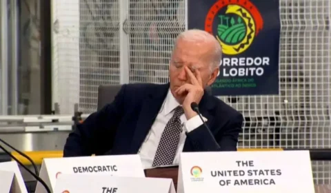Biden dorme durante evento com líderes africanos em Angola