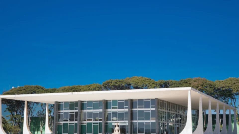 STF concede liberdade condicional a ex-deputado Daniel Silveira