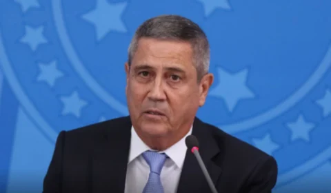 PGR envia ao STF parecer para manter prisão de Braga Netto