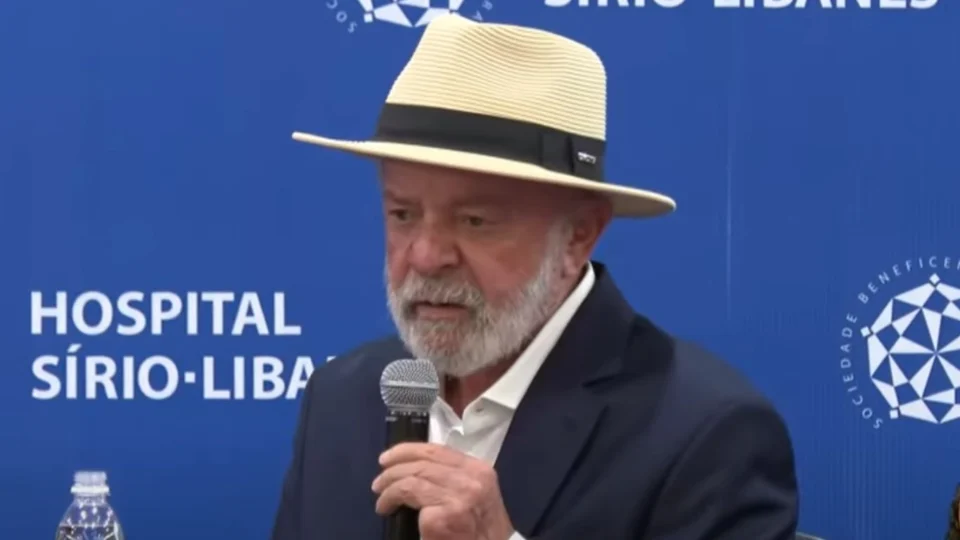 Após exames, Lula recebe alta médica e está liberado para retornar a Brasília