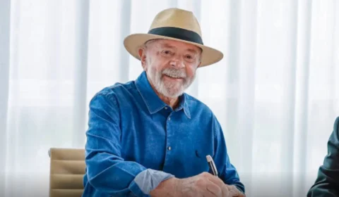 Com dólar acima de R$6,00 Lula diz que economia no Brasil é forte