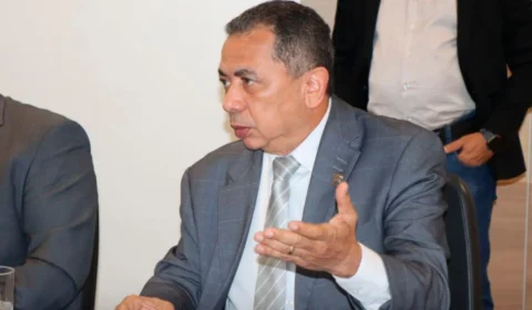 Associação Amazonense de Municípios reelege Anderson Sousa para a presidência