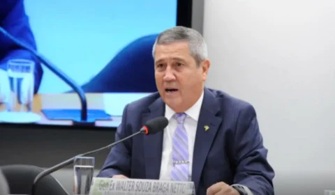 Alexandre de Moraes mantém prisão do general Braga Netto