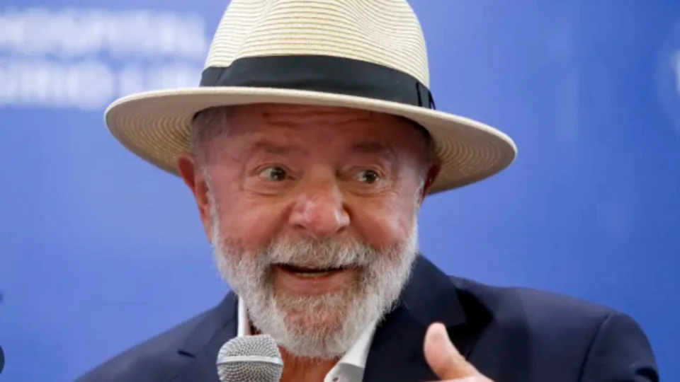 Mesmo com restrições médicas, Lula planeja viagens internacionais para 2025
