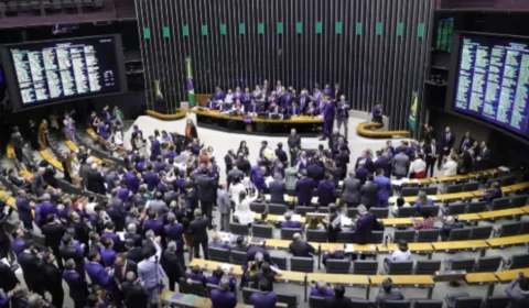 Parlamentares gastam mais de R$ 1 bilhão com “cotão” desde 2020