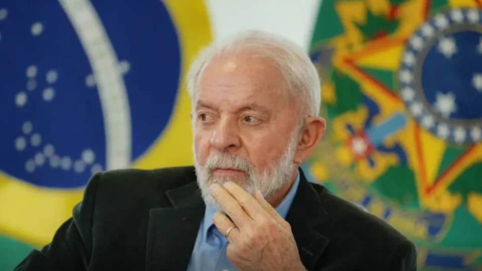 Lula indica 17 nomes para diretorias de nove agências reguladoras