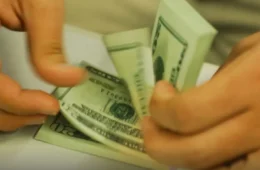 Alta do dólar supera pico da crise de 2015 e gera preocupação econômica