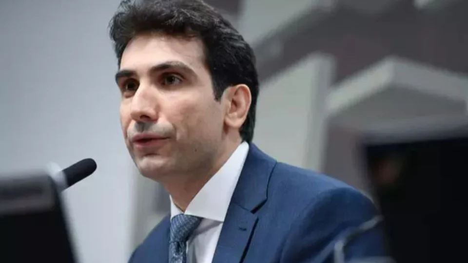 Lula nomeia Gabriel Galípolo como novo presidente do Banco Central