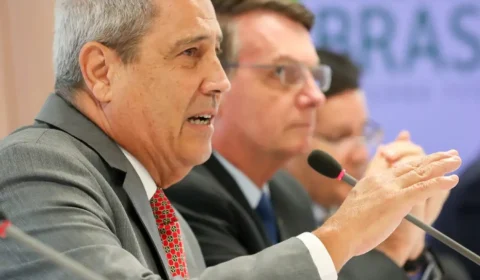 Polícia Federal prende Braga Netto