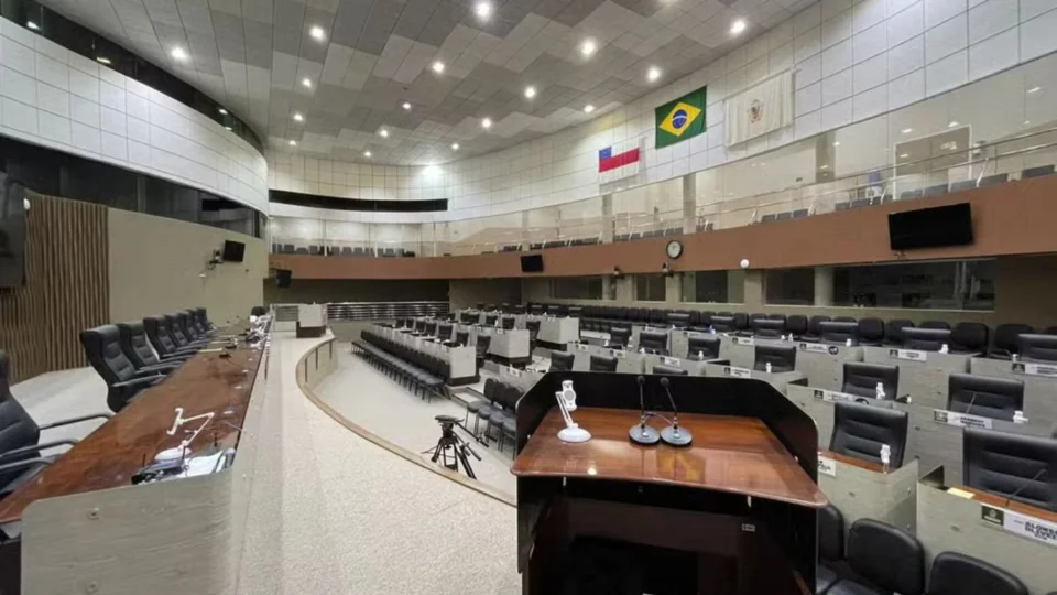 Vereadores de Manaus terão quase dois meses de recesso