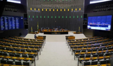 Câmara dos deputados define relatores de textos do pacote de corte de gastos