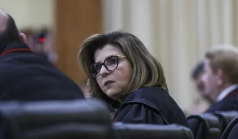 Presidente do TJAM suspende decisão que obrigava prefeitura repassar R$10,3 milhões à Câmara