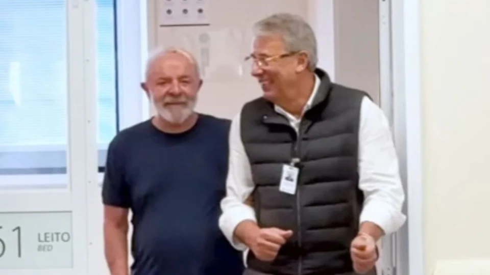 Lula surge em vídeo após cirurgia na cabeça e agradece apoio e orações