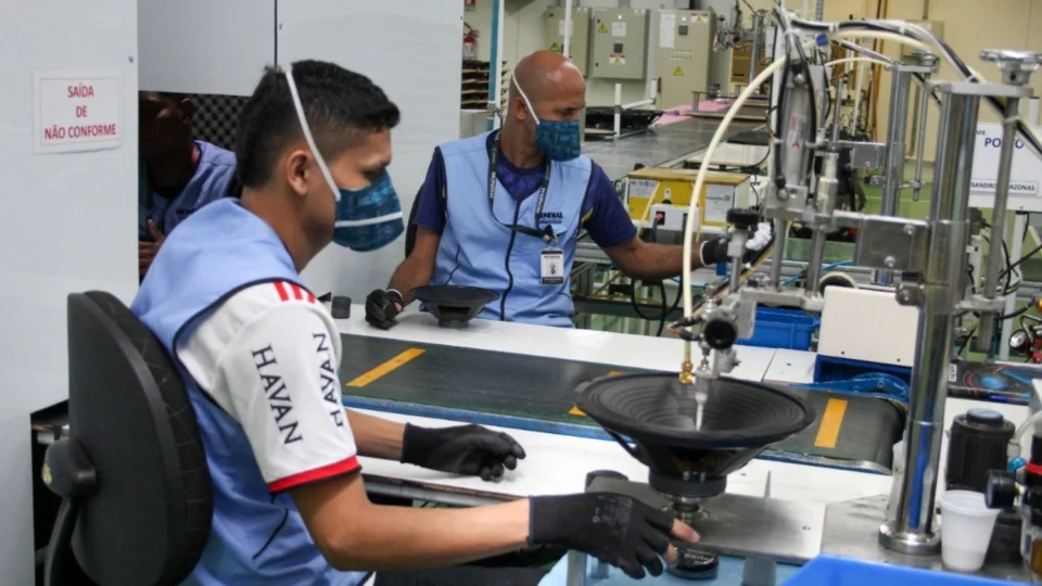 PIB do Amazonas cresce 3,04% no 3º trimestre de 2024, aponta balanço da Sedecti