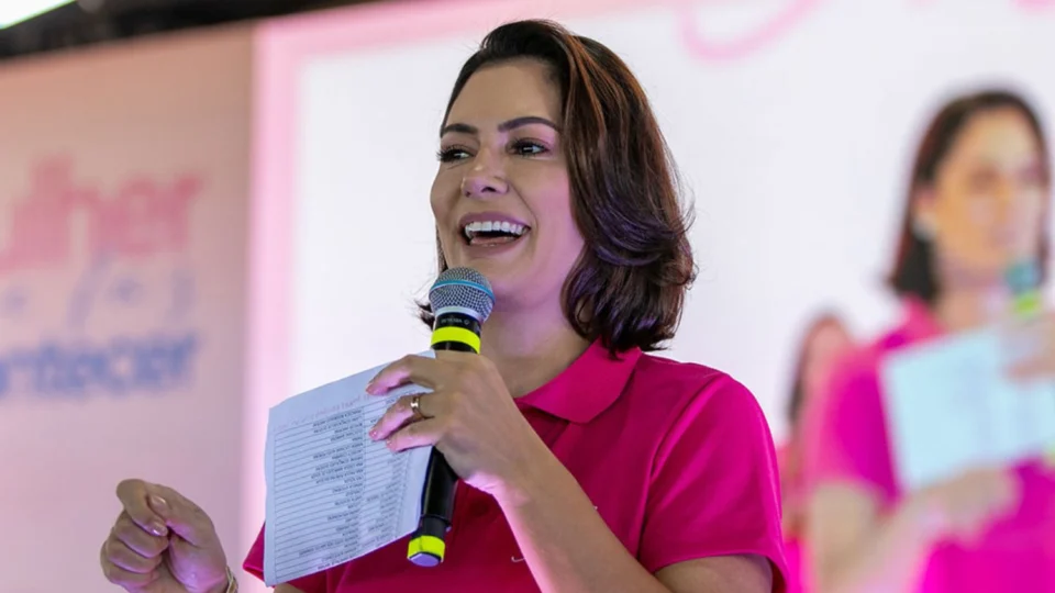 Pesquisa Quaest: Sem Bolsonaro, Michelle é nome mais forte contra Lula