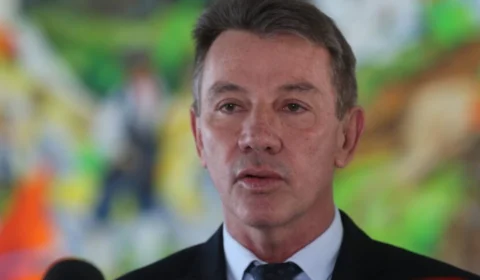 Governador anuncia pré-candidatura ao Senado e vice ao governo de Roraima em 2026